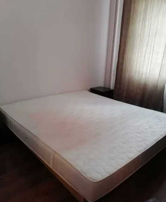 Дава се под наем Двустаен апартамент в Пловдив, Изгрев - 50 кв.м за 219.3 € - Снимка #1