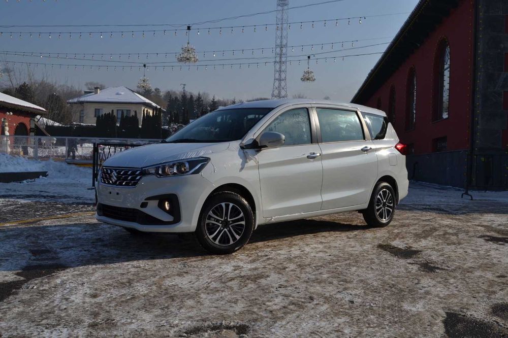 Suzuki( Vitara) Ertiga