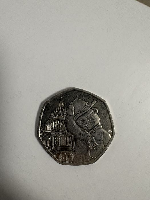Moneda 50 pence “Paddington at St. Paul's Cathedral”