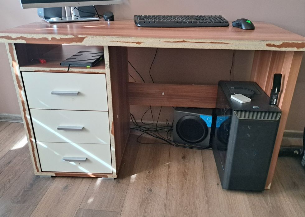 Бюро (употребявано) JYSK