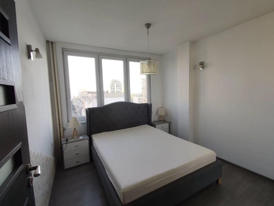 Дава се под наем Двустаен апартамент в София, Дружба 1 - 70 кв.м за 664 € - Снимка #2