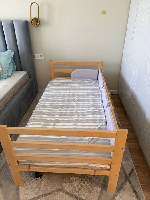 Продам детскую кровать. Размеры 160/80.