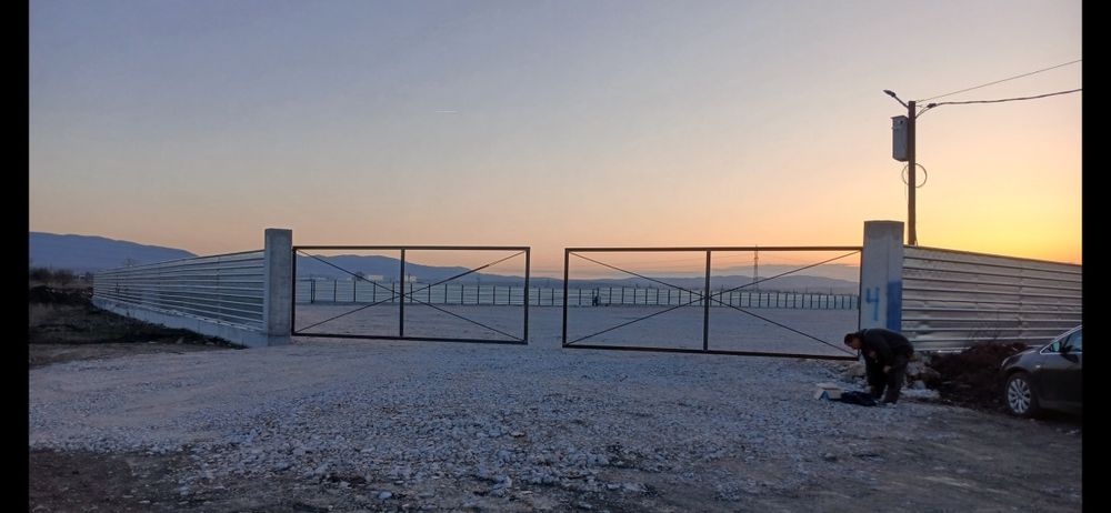 Паркинг тир достъп склад hale