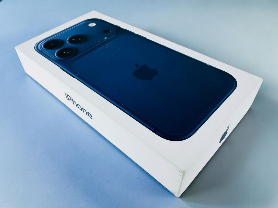 НОВ! Apple iPhone 17 Pro 256GB Deep Blue Гаранция!