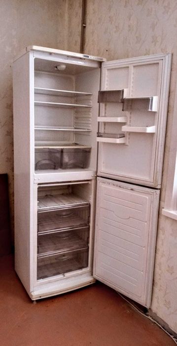 Продам холодильник АТЛАНТ, б/у