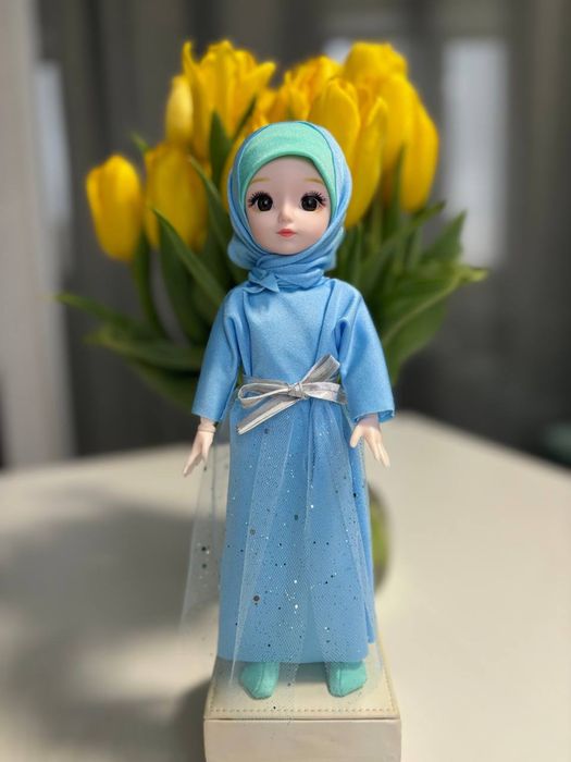 Кукла в мусульманском костюме