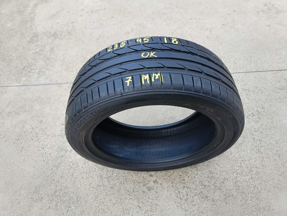 O anvelopa vara 235 45 18 bridgestone potenza S001 profil de 7 mm