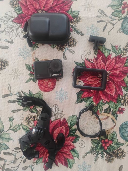 DJI Osmo action 4 + cadou husa si prindere de casca