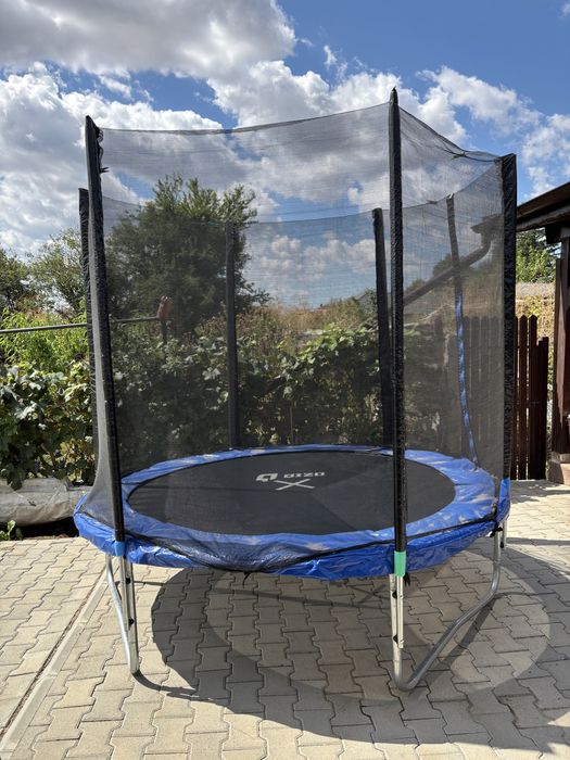 Vand trambulina ca noua