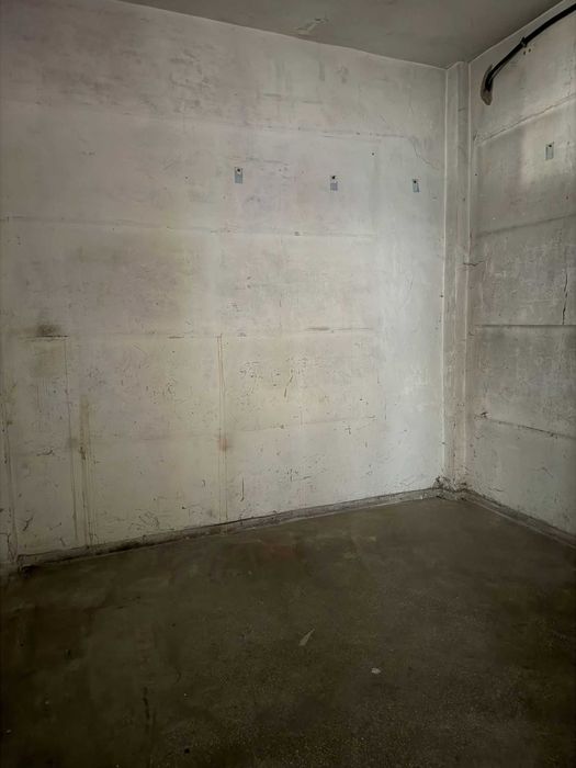 Spatiu comercial sintuat in Petrosani