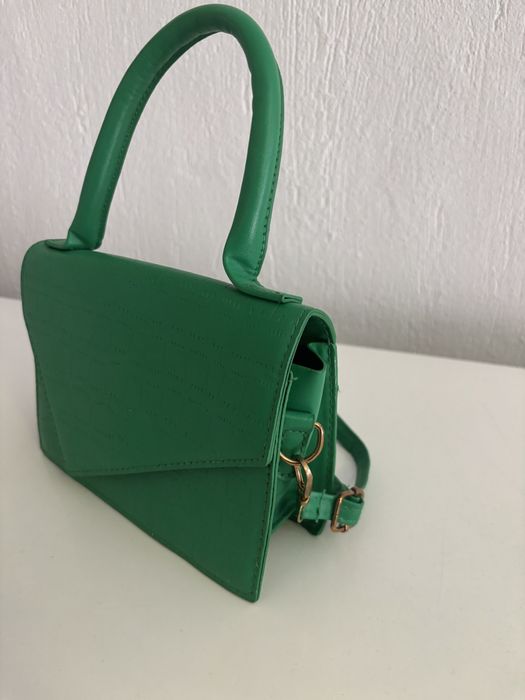 Дамска чанта