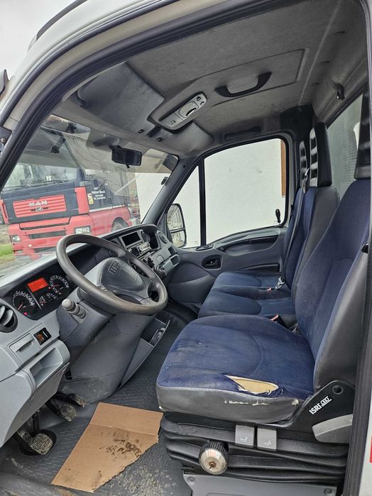 De vanzare Iveco Daily basculabil