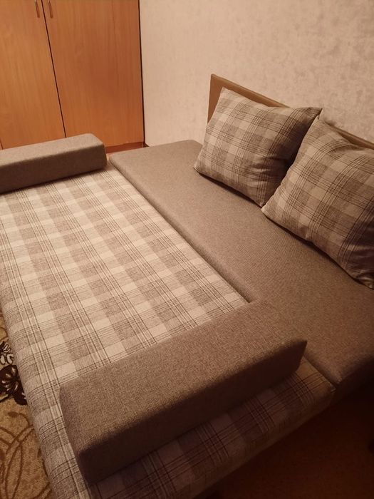 Продам Софу б/у недорого