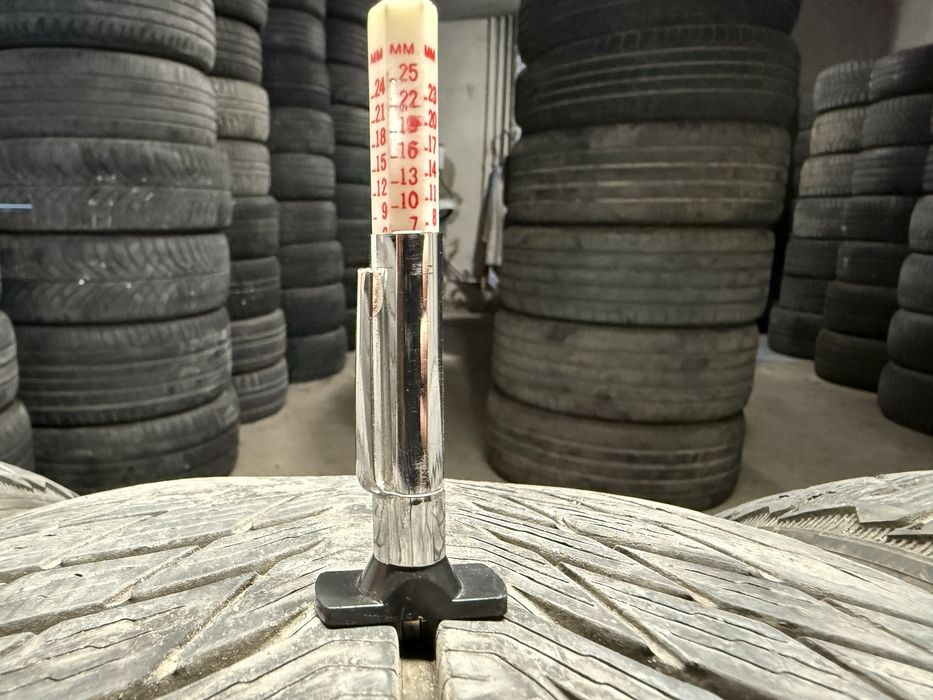 Michelin 235/50/19