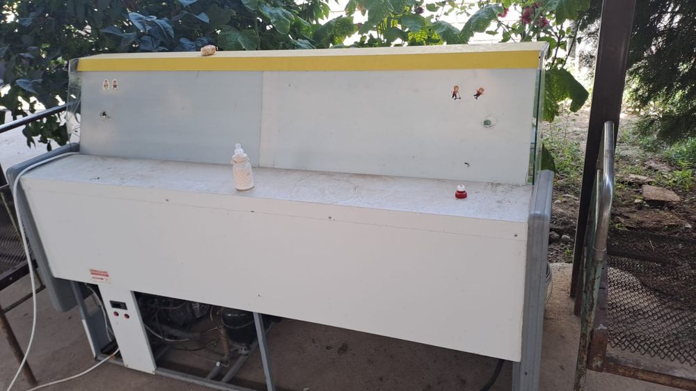 Холодилник сатылады