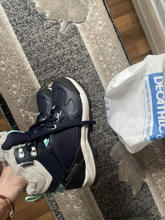 Bocanci impermeabili Decathlon