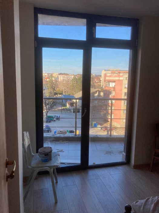 Апартамент 80 м2 в центъра на гр. Луковит