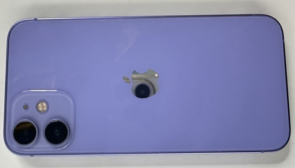 Iphone 12 meni sotiladi