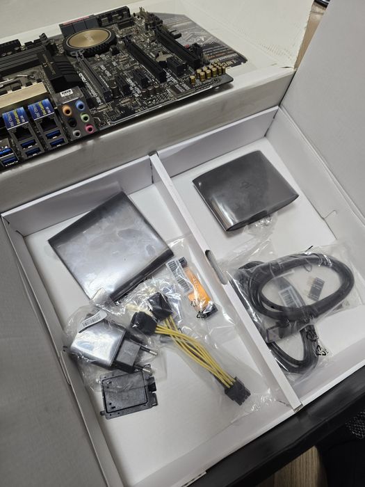Дънна платка ASUS Z97-DELUXE/USB3.1