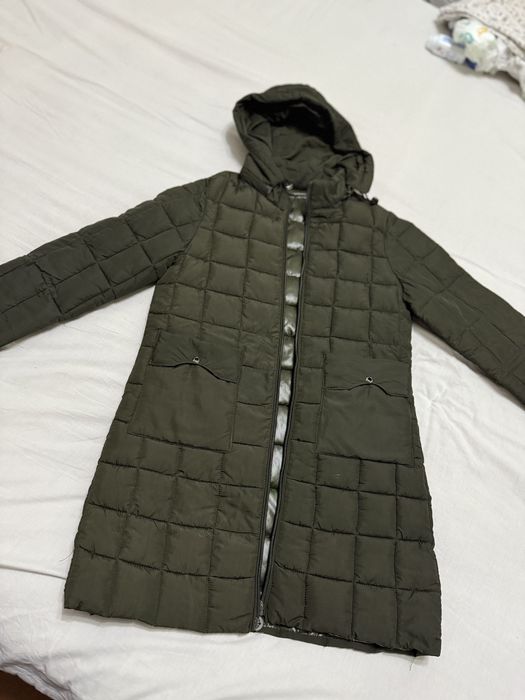 Ayollar kurtkasi.   Куртка женская