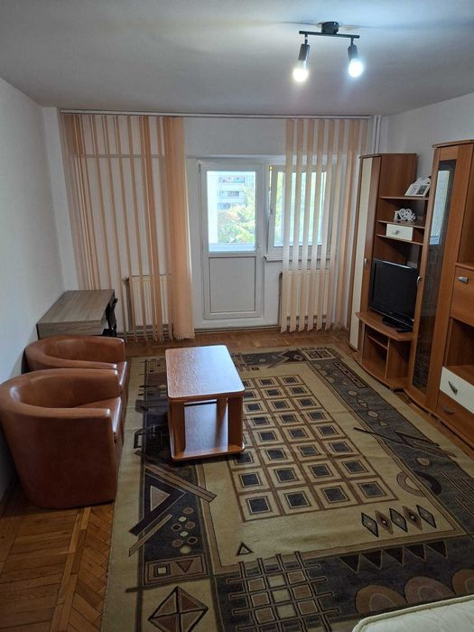 Apartament 1 cameră, Ultracentral, etaj 3