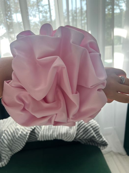 Rochița deosebită de nașa