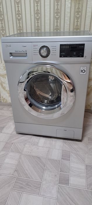 Стиральная машинка LG продам