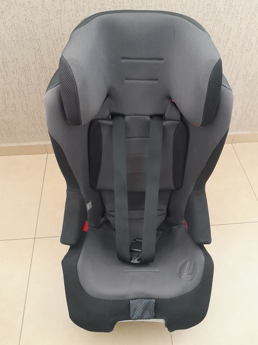 Столче за кола 9-36 кг. Izofix.