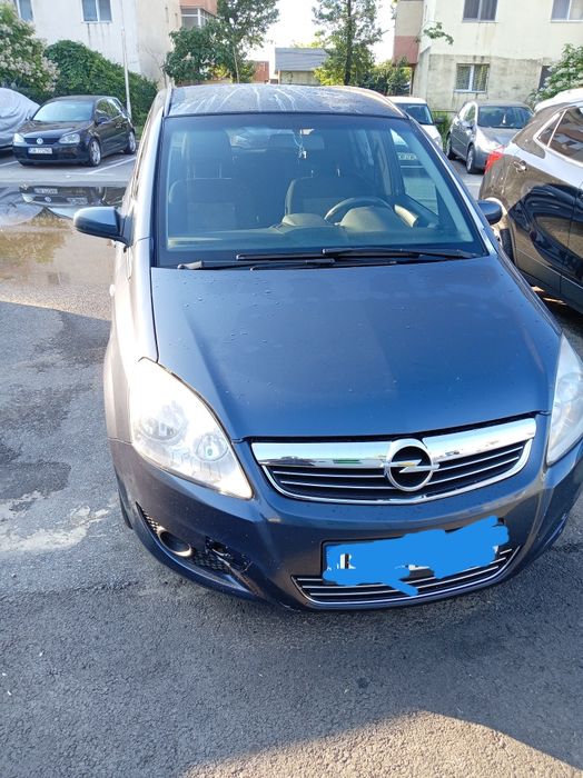 Opel Zafira B 1.7 cdti  2009.