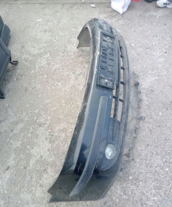 Vând bara Renault Laguna 2 , stare foarte buna, completa proiectoare , am și verde doar Rm Valcea
