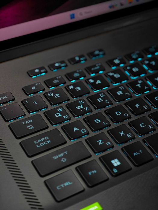 Мощный игровой Asus Rog Flow X16