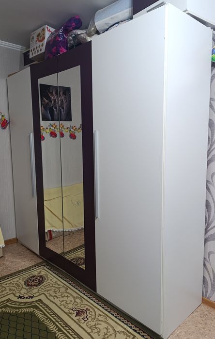 Продам срочно шкаф