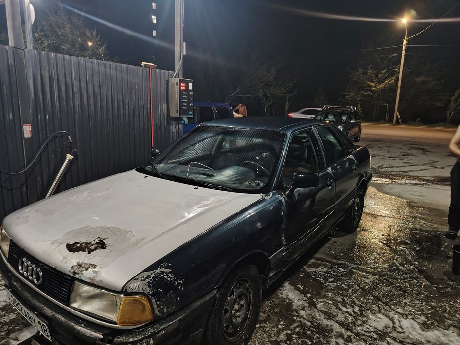 Продам Ауди б3 .