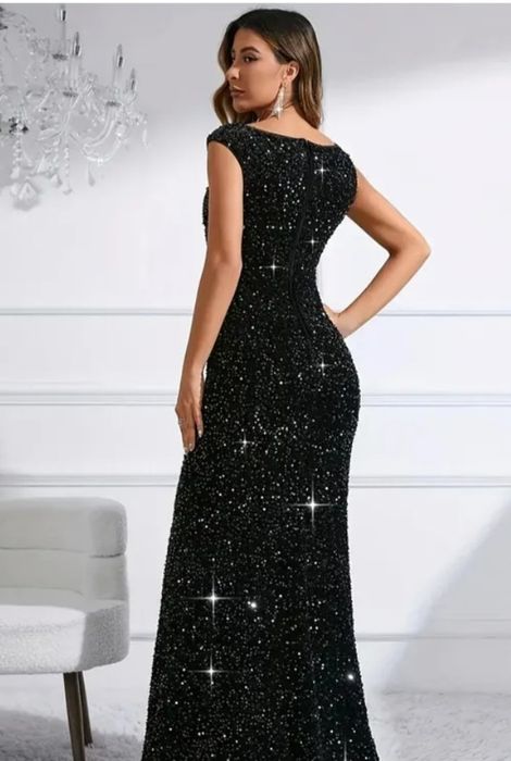 Официална рокля с паети