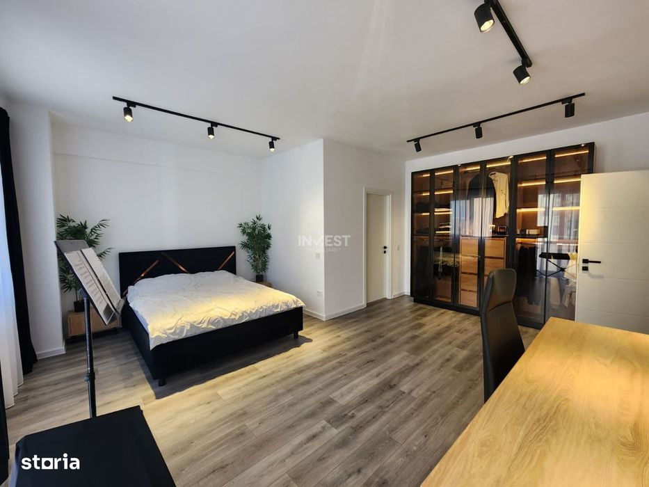 Apartament Cu 3 Camere Decomandat, Etajul 2, 87 Mp Utili, Capat Cug-Vi