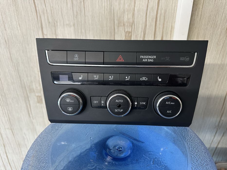 5F0 907 044 E Управление климатроник за Сеат Леон 5F след 2012г!