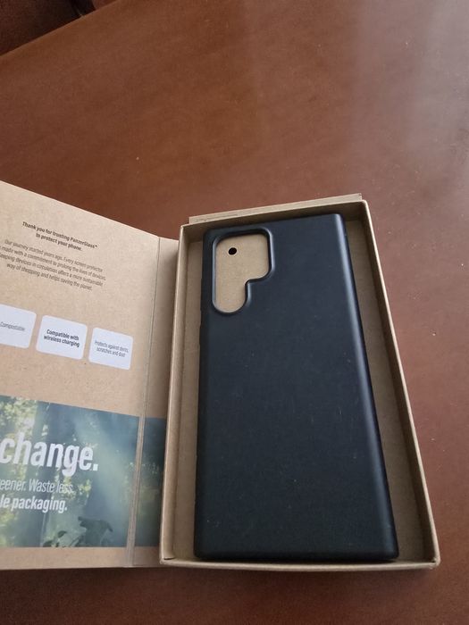 Два кейса за samsung galaxy S22 Ultra