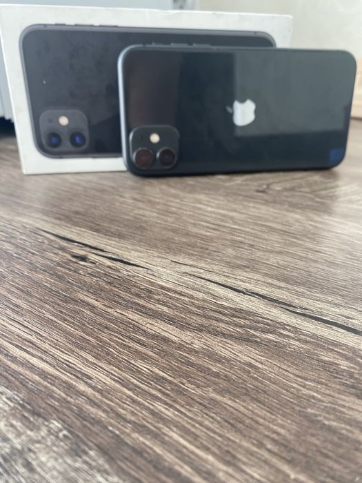 Айфон 11 цвет черный