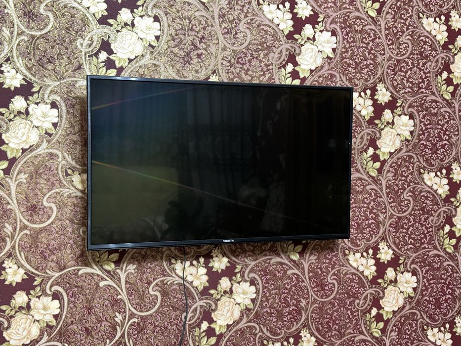 LED Televizor VESTA 43