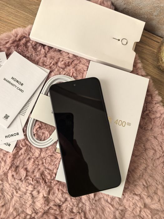 Запечатан в гаранция до 2027 година-Honor 400 с подарък!