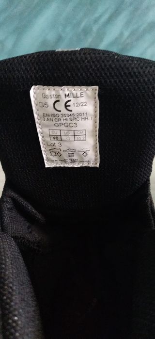 Cizme de munca stare perfecta,marime 46