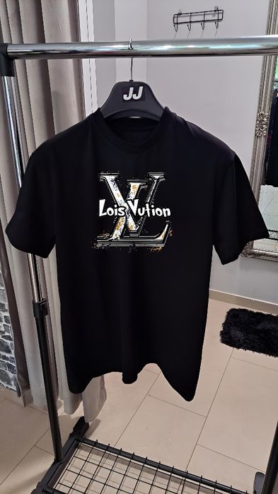 Louis Vuitton тениски