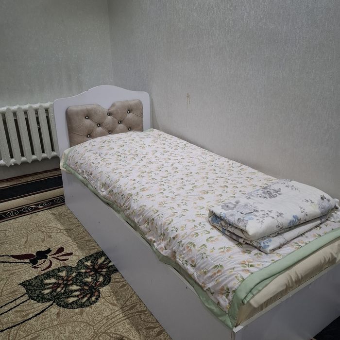 1 kishilik mebel nabor sotiladi