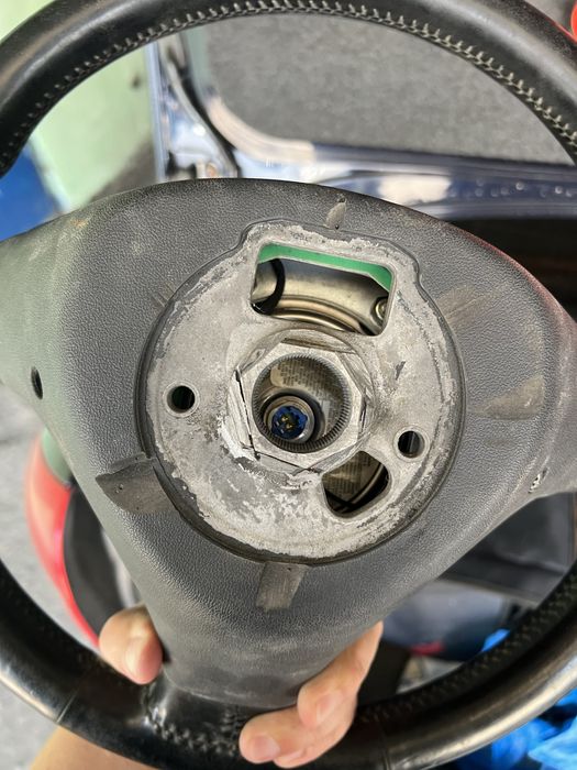 продам руль от ауди А6С5