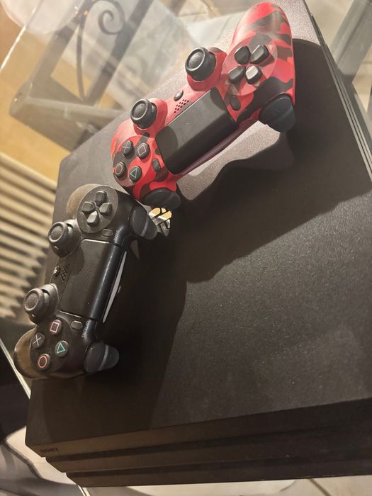 Playstation 4 pro 1TB
