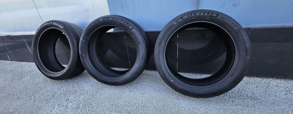 Продам шины Michelin PRIMACY 4