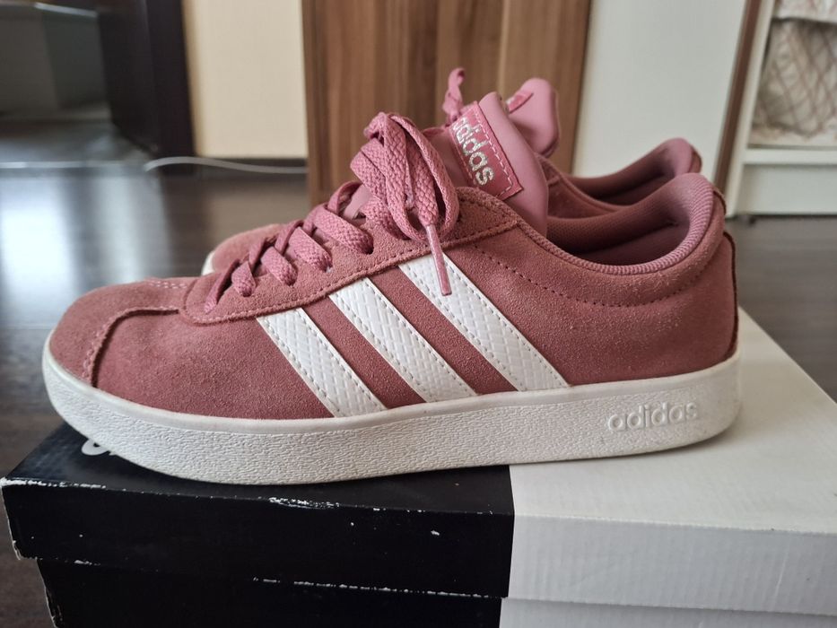Дамски сникърси Adidas