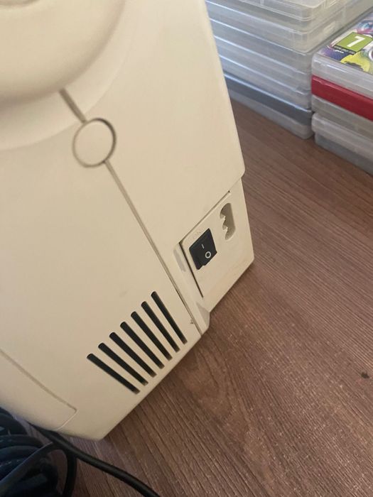 Швейная машина Janome