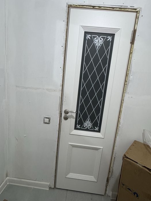 Продаются двери белые