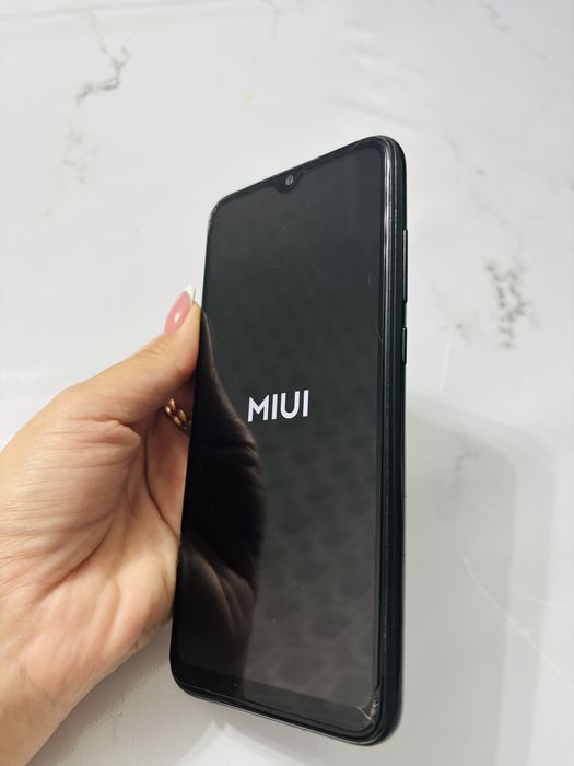 Продается телефон